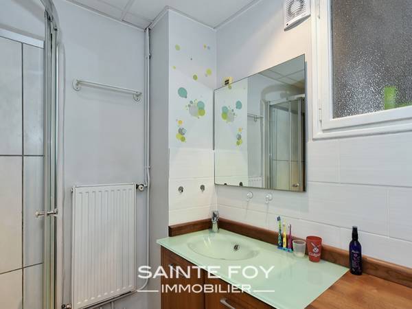 1181920 image6 - Sainte Foy Immobilier - Ce sont des agences immobilières dans l'Ouest Lyonnais spécialisées dans la location de maison ou d'appartement et la vente de propriété de prestige.