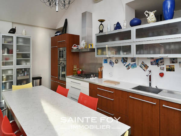 1761395 image4 - Sainte Foy Immobilier - Ce sont des agences immobilières dans l'Ouest Lyonnais spécialisées dans la location de maison ou d'appartement et la vente de propriété de prestige.