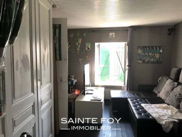 1761402 image4 - Sainte Foy Immobilier - Ce sont des agences immobilières dans l'Ouest Lyonnais spécialisées dans la location de maison ou d'appartement et la vente de propriété de prestige.