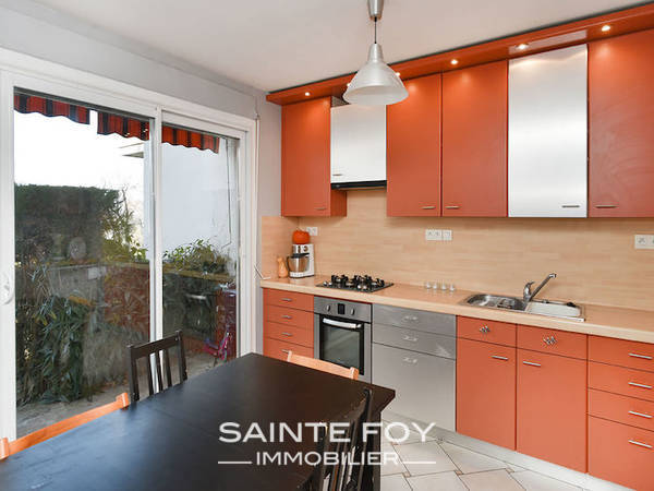 1761504 image3 - Sainte Foy Immobilier - Ce sont des agences immobilières dans l'Ouest Lyonnais spécialisées dans la location de maison ou d'appartement et la vente de propriété de prestige.