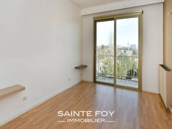 2019008 image6 - Sainte Foy Immobilier - Ce sont des agences immobilières dans l'Ouest Lyonnais spécialisées dans la location de maison ou d'appartement et la vente de propriété de prestige.