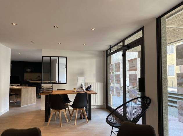 Img 4865 - Sainte Foy Immobilier - Ce sont des agences immobilières dans l'Ouest Lyonnais spécialisées dans la location de maison ou d'appartement et la vente de propriété de prestige.