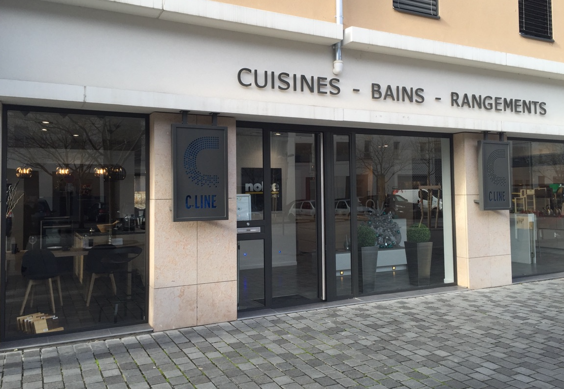 C Line cuisine bains rangement showroom à Tassin C Line cuisine bains rangement showroom à Tassin