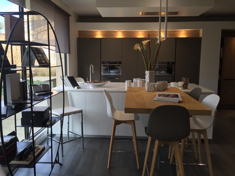 C Line cuisine blanc et noir C Line cuisine blanc et noir